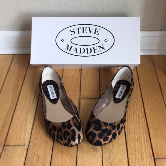 Steve Madden Shoes - Steve Madden Leopard Print Flats